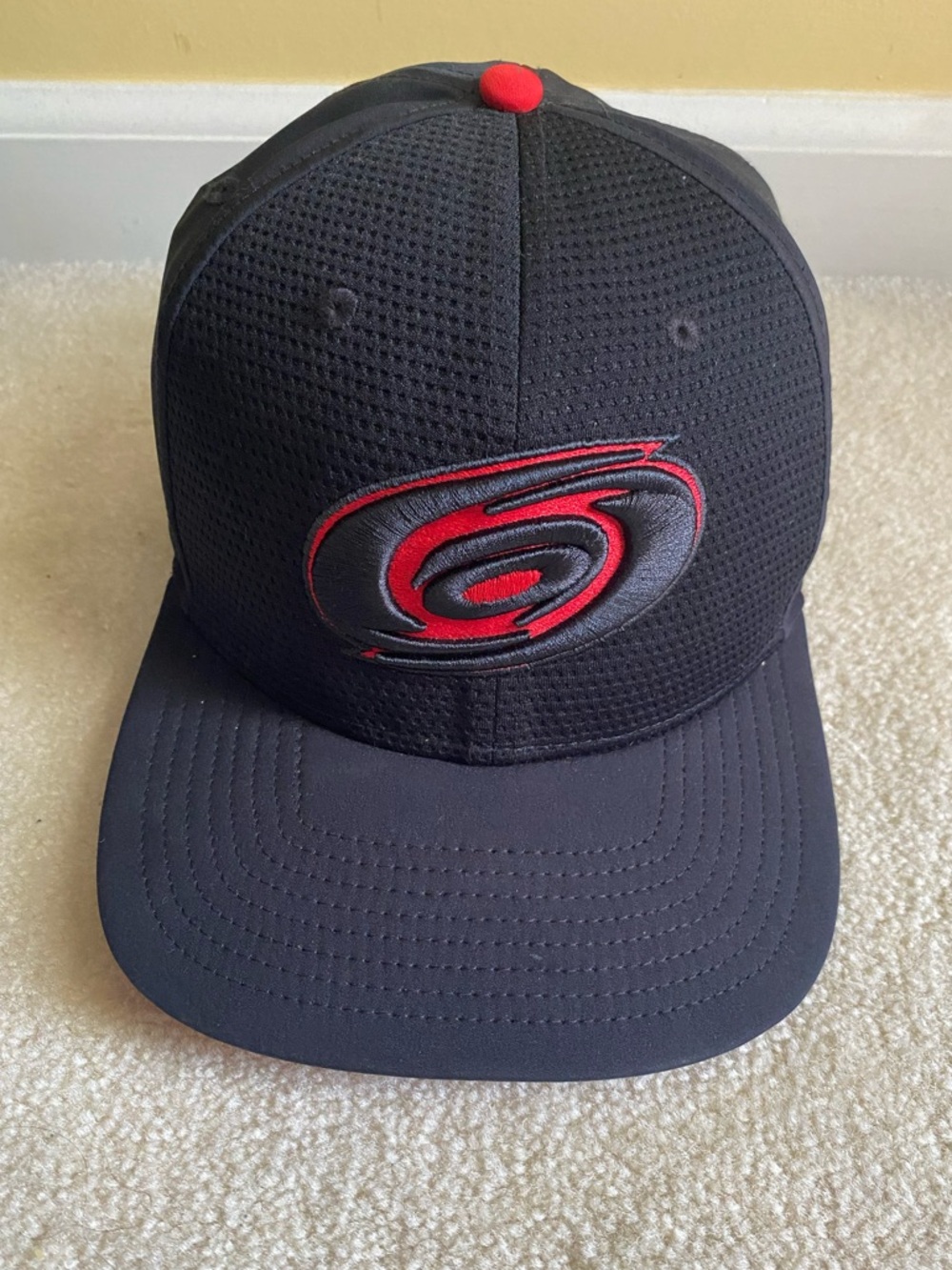 Fanatics Carolina Hurricanes NHL Black Snapback Hat Cap Adjustable Mens Hockey